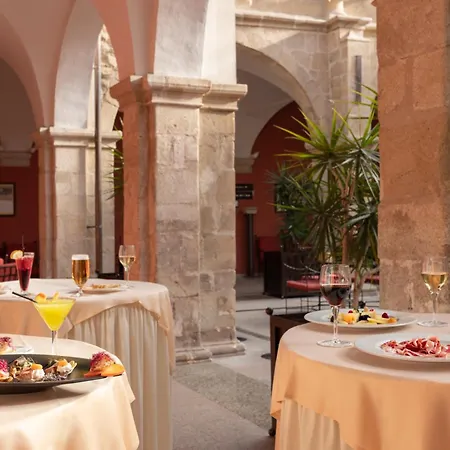 Izan Отель Трухильо